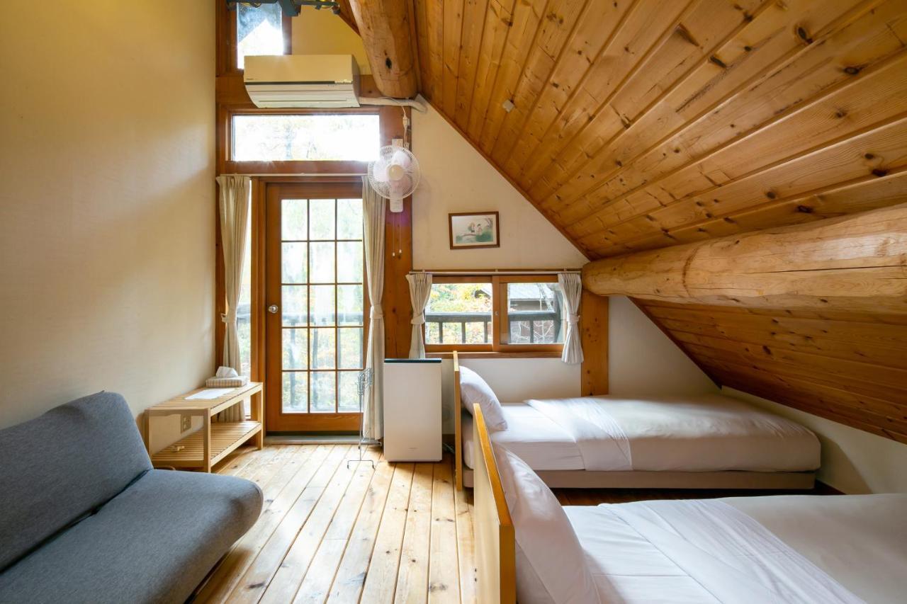 Canadian Loghouse Inn Azuminoyujin Extérieur photo